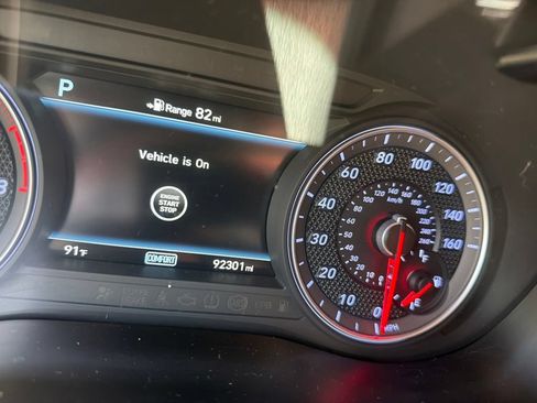 Used 2019 Genesis G70 2.0T Advanced w/ Elite Package RWD image 6