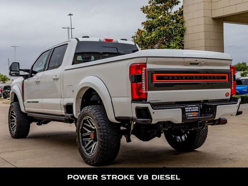 Used 2023 Ford F250 Lariat w/ Lariat Ultimate Package AWD/4WD image 6