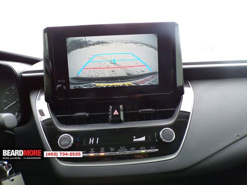 Used 2023 Toyota Corolla LE image 29