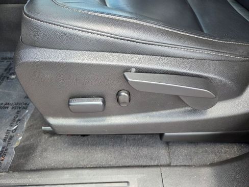 Used 2019 Chevrolet Colorado Z71 RWD image 6