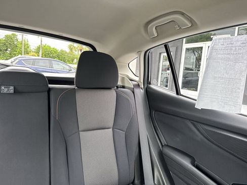 Used 2018 Subaru Crosstrek 2.0i Premium AWD/4WD image 19