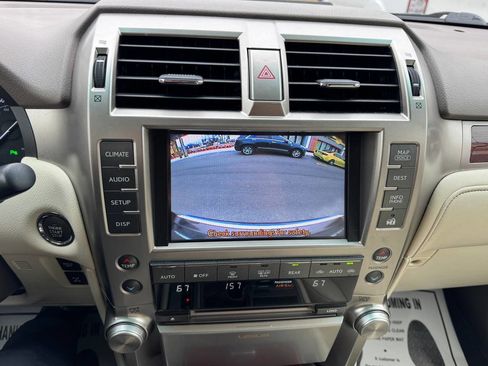 Used 2013 Lexus GX 460 Base AWD 4dr SUV image 13