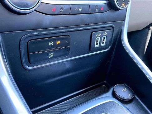 Certified 2019 Ford EcoSport Titanium image 32