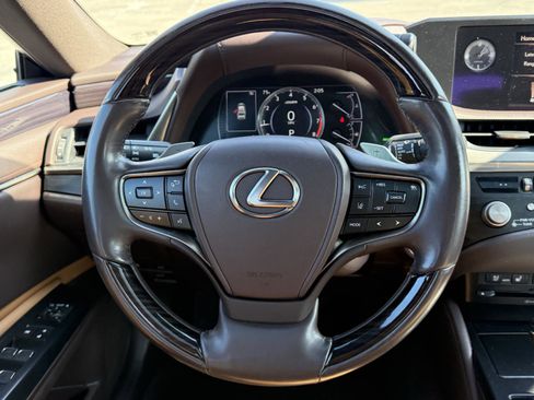 Used 2021 Lexus ES 250 w/ Premium Package image 20