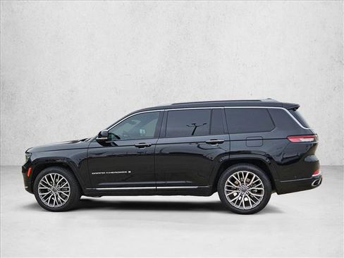 Used 2021 Jeep Grand Cherokee L Summit image 9