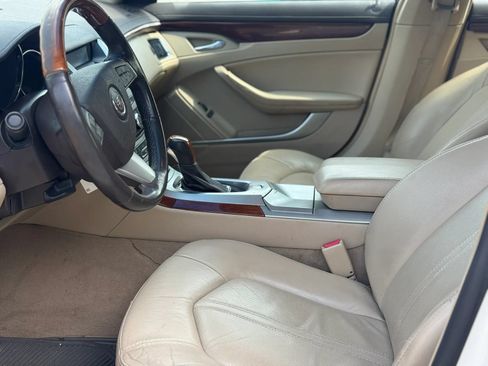 Used 2011 Cadillac CTS Luxury RWD image 9