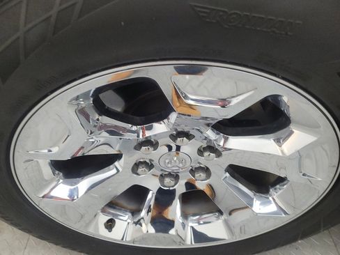 Used 2023 GMC Terrain SLT image 31