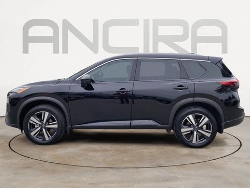 Certified 2024 Nissan Rogue SL w/ SL Premium Package FWD image 11
