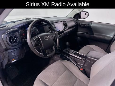 Used 2022 Toyota Tacoma SR AWD/4WD image 11