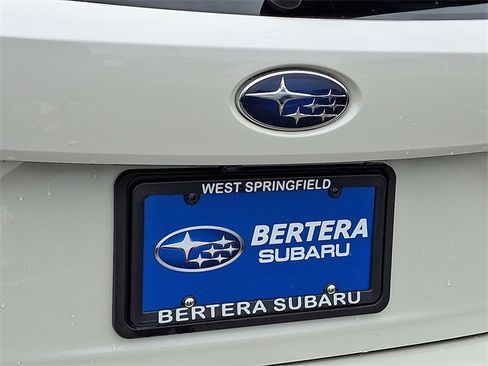 Certified 2025 Subaru Impreza 2.0i image 30