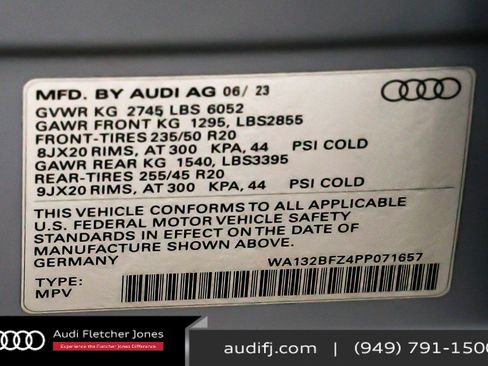 Used 2023 Audi Q4 e-tron Premium Plus w/ Premium Plus image 24