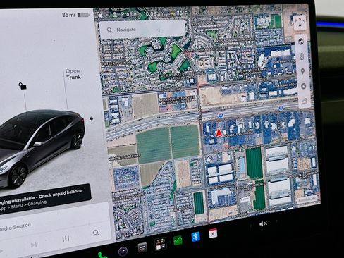 Used 2025 Tesla Model 3 Long Range AWD/4WD image 21
