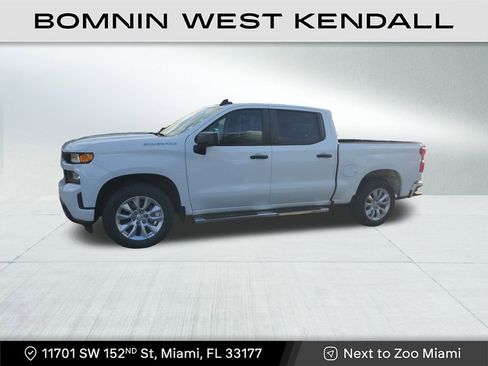 Used 2022 Chevrolet Silverado 1500 Custom image 4