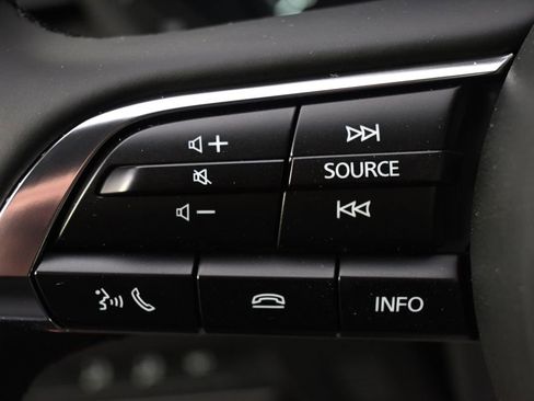 New 2026 MAZDA MAZDA3 2.5 S Hatchback w/ Premium Pkg image 33