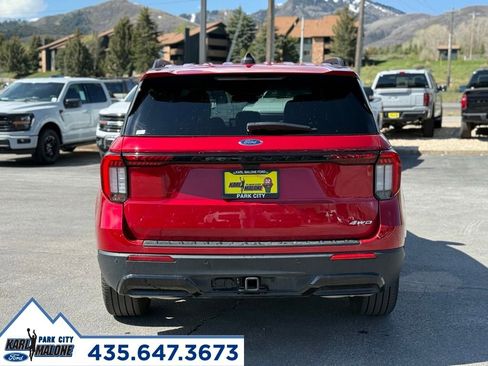 Used 2025 Ford Explorer ST-Line w/ ST-Line Street Pack AWD/4WD image 4