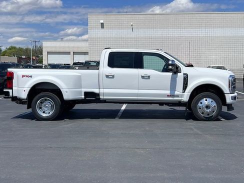 New 2026 Ford F450 Platinum w/ Platinum Plus Package AWD/4WD image 59