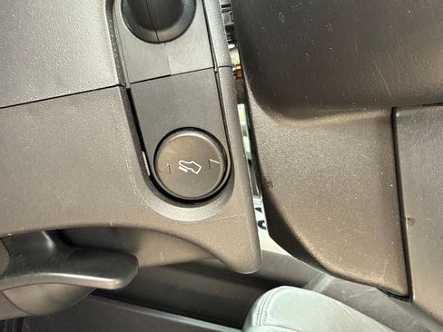 Used 2014 Ford F350 Lariat w/ Lariat Ultimate Package AWD/4WD image 15