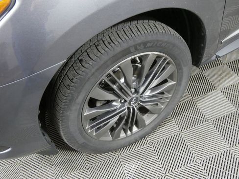 Used 2019 INFINITI QX60 Luxe w/ Limited Package image 10