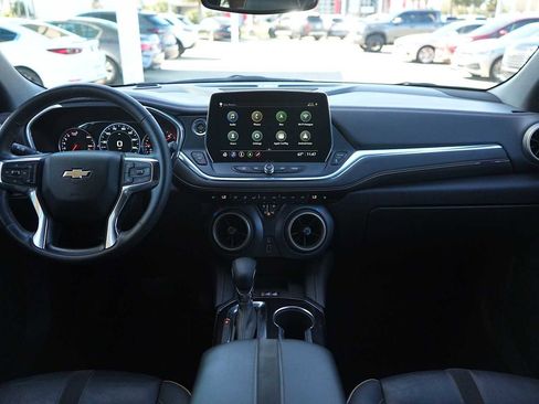 Used 2023 Chevrolet Blazer Premier image 10