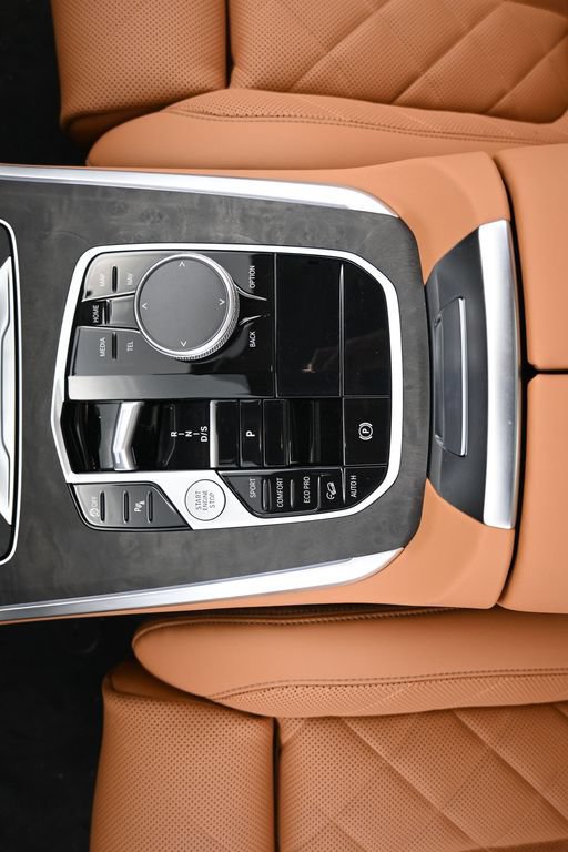 New 2026 BMW X5 xDrive40i w/ Climate Comfort Package AWD/4WD image 15