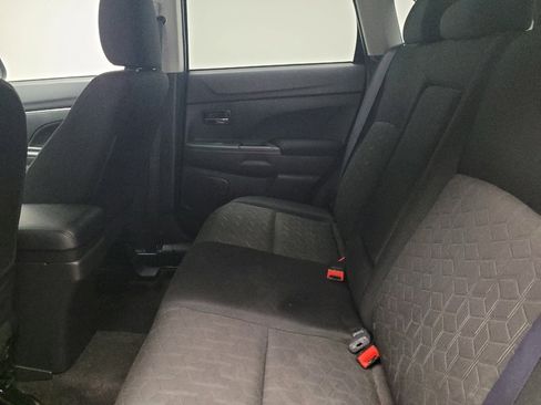Used 2020 Mitsubishi Outlander Sport ES FWD image 18