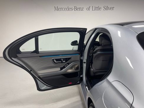 Used 2024 Mercedes-Benz S 63 AMG S image 23