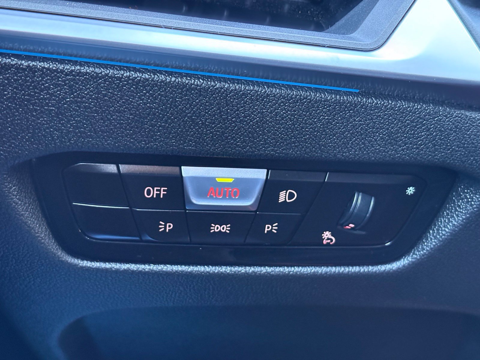 Used 2024 BMW M2 RWD image 18