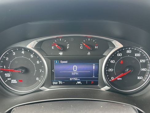 Used 2022 GMC Terrain SLE image 26