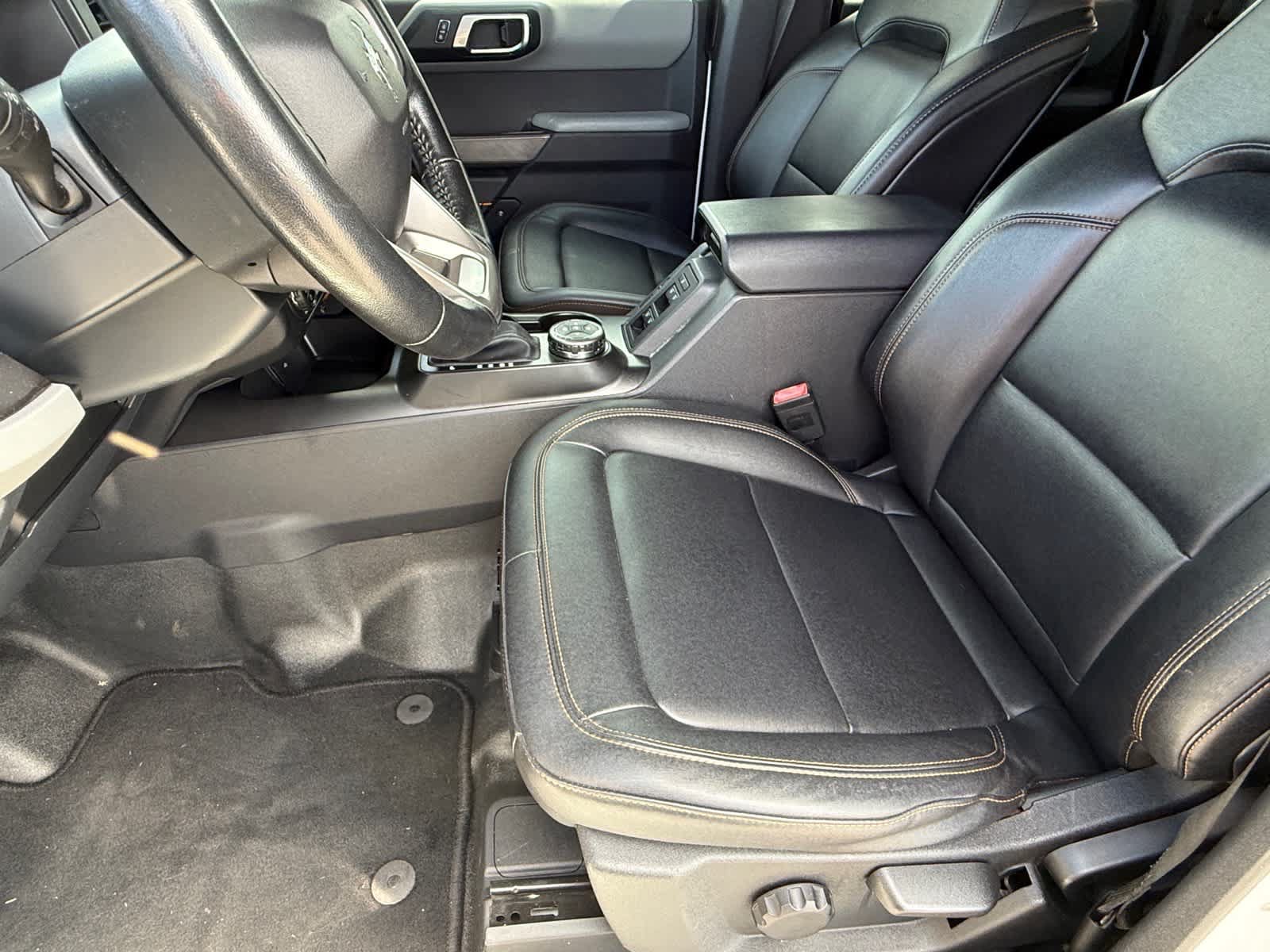 Used 2023 Ford Bronco Badlands AWD/4WD image 13