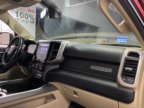 Used 2021 RAM 1500 Big Horn AWD/4WD image 32