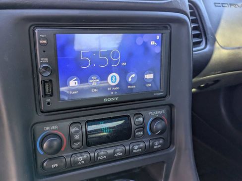 Used 2003 Chevrolet Corvette Z06 w/ Memory Package, 3 Drivers image 19