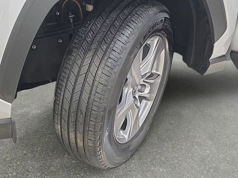 Certified 2025 Toyota RAV4 XLE image 28