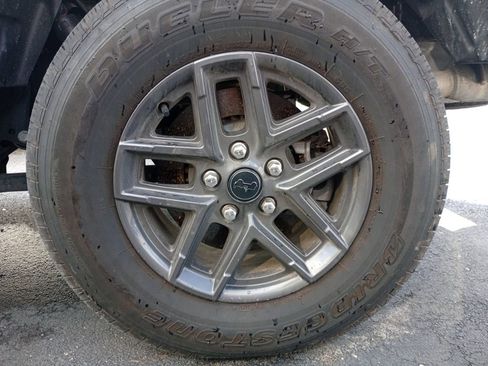 Used 2024 Jeep Gladiator Sport image 7