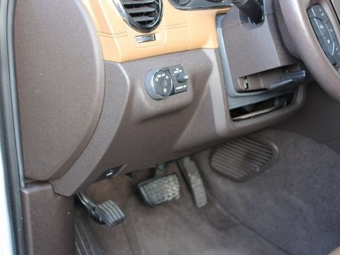 Used 2016 Buick Enclave Leather w/ Enclave Tuscan Edition image 25