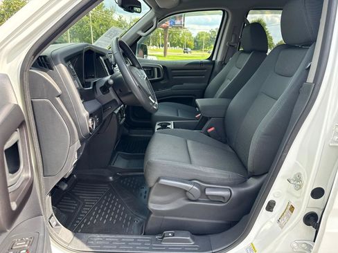 Used 2014 Honda Ridgeline Sport image 22