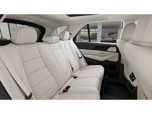 New 2026 Mercedes-Benz GLE 350 4MATIC image 4
