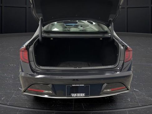 Used 2023 Hyundai Sonata Limited image 16