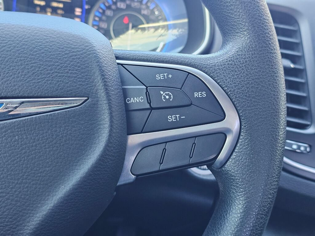 Used 2016 Chrysler 200 LX FWD image 26
