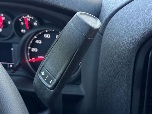 Certified 2025 Chevrolet Silverado 1500 Custom image 23