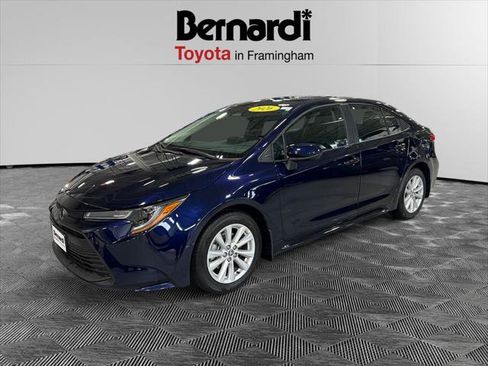 Certified 2026 Toyota Corolla LE w/ LE Premium Package image 1