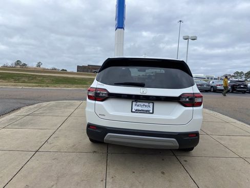 Used 2025 Honda Pilot EX-L image 9