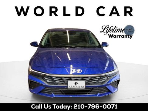 Used 2024 Hyundai Elantra SEL FWD image 2