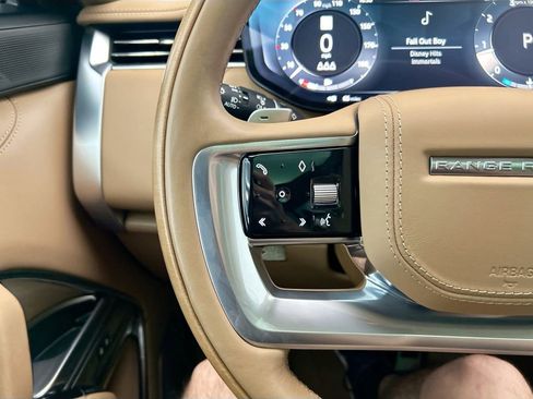 Certified 2023 Land Rover Range Rover SV AWD/4WD image 11