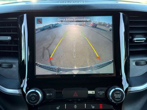 Used 2022 RAM 1500 Big Horn image 25