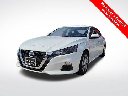 Used 2022 Nissan Altima 2.5 S FWD image 1