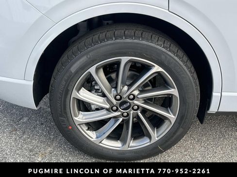 New 2026 Lincoln Corsair Grand Touring w/ Rear Removable Package Tray AWD/4WD image 17