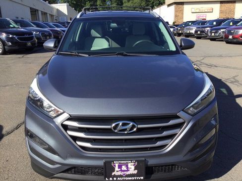 Used 2018 Hyundai Tucson SEL AWD/4WD image 3