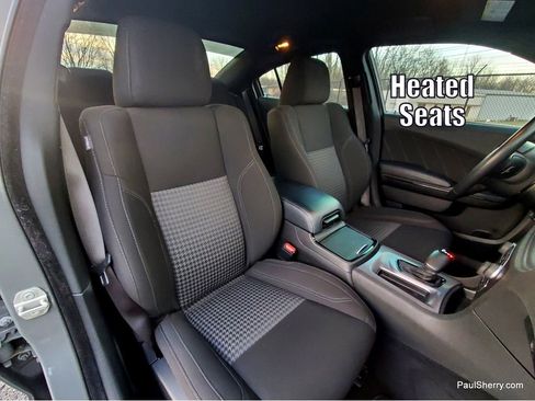 Used 2023 Dodge Charger SXT w/ Blacktop Package image 3