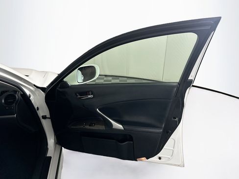 Used 2012 Lexus IS 250 w/ Premium Pkg Value Edition RWD image 31