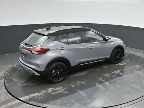 Used 2023 Nissan Kicks SR w/ SR Premium Package image 40